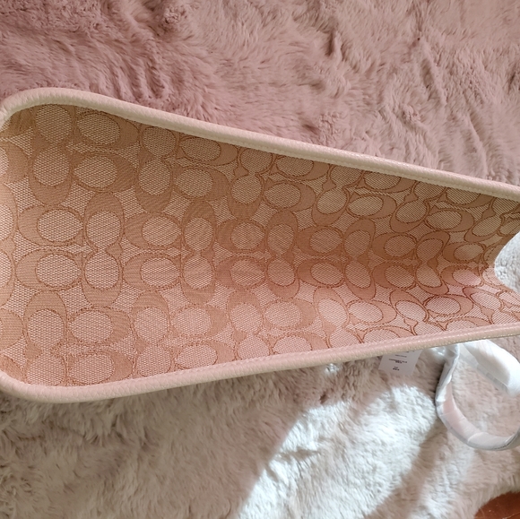 Coach Dempsey tote - Picture 3 of 8